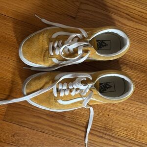Vans Old Skool Suede Sneakers men’s 6.5 women’s 8